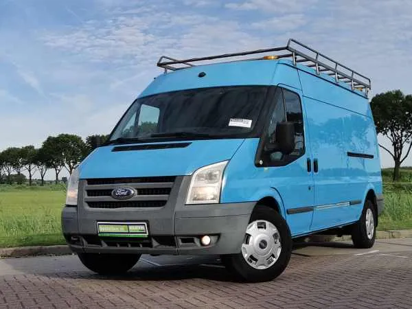 Ford Transit Image 1